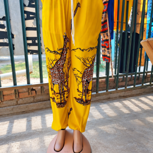 giraffe safari harem pants display