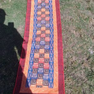 TABLE RUNNER